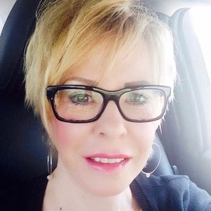 Meet your Posher, Janet